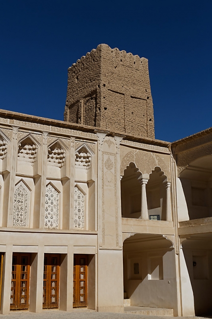 Abarkuh-La vieille ville-075